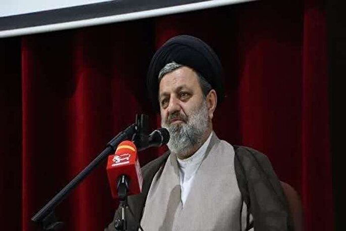 نقش محوری نمایندگی ولی فقیه در سپاه بصیرت‌بخشی به نیروهاست