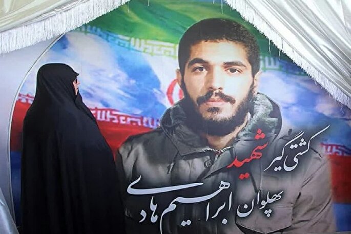 شهدای ورزشکار الگویی مناسب برای جامعه ورزشکاران هستند