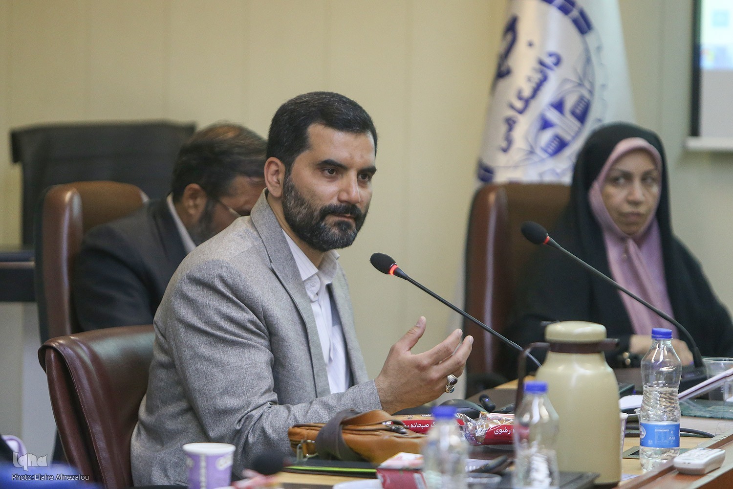 وبسایت آموزش قرآنِ کتاب‌هایِ درسی رونمایی شد + عکس