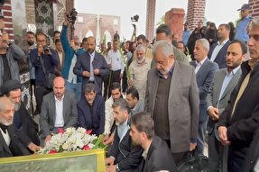 فیلم | ادای احترام اعضای دولت شهید رئیسی به شهید آیت‌الله آل‌هاشم