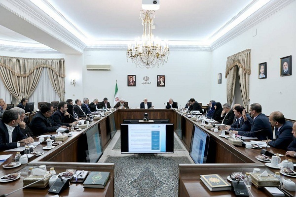 اموال مازاد برای سرمايهگذاری در توليد استفاده میشود اموال مازاد برای سرمايهگذاری در توليد استفاده میشود