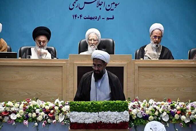 نظام اداری ما انعطاف‌ناپذیر و غیرسیال است