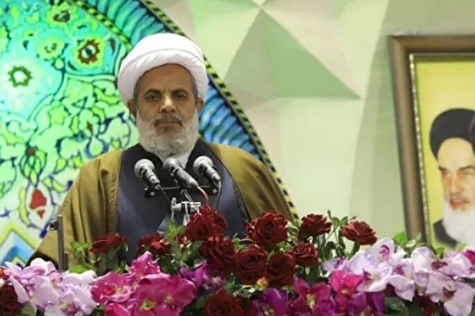 مقابله با استکبار جهانی در تفکر دینی مسلمانان نمود داشته باشد