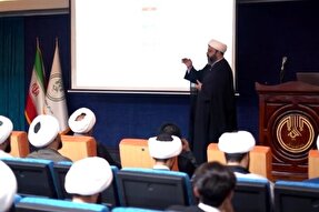 فیلم | نشست آموزشی «شهید سید هاشم صفی‌الدین» در لرستان