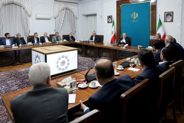 پزشکیان در نشستی با شهرداران کلان شهرها پزشکیان در نشستی با شهرداران کلان شهرها