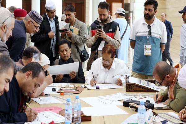 گردهمایی هنرمندان جهان اسلام در جشنواره خوشنویسی الجزایر