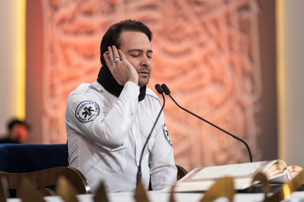 وظایف قاری قرآن در حج در قبال حاجیان و هم‌کاروانی‌هایش