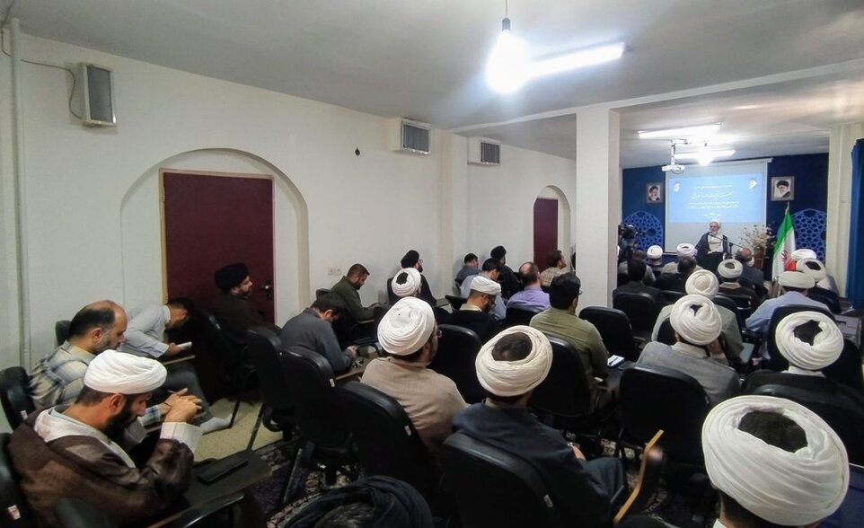 تأکید بر افق‌گشایی حوزه در مرزهای علوم شناختی و هوش مصنوعی