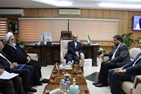 تحقق امر به معروف در نظام مدیریتی مقابله با فساد است