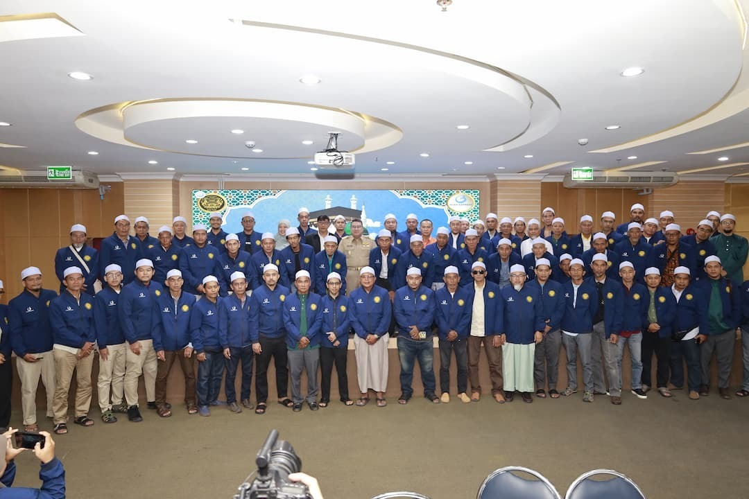 جلسه توجیحی زائران منتخب حج در تایلند برگزار شد