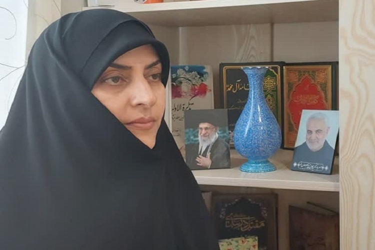 نرجس انصاری