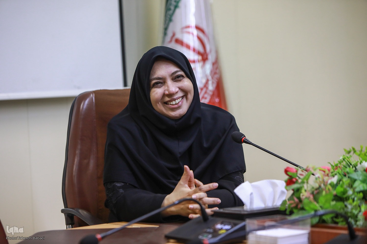 لیلا آزادبخت، استاد تمام دانشگاه علوم پزشکی تهران