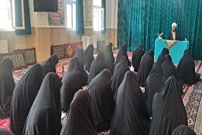 بانوان طلبه زندگی خود را در مسیر حکومت امام عصر(عج) پیش ببرند
 