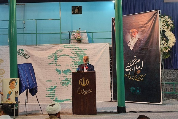 امام(ره) به سادهزیستی باور داشت امام(ره) به سادهزیستی باور داشت