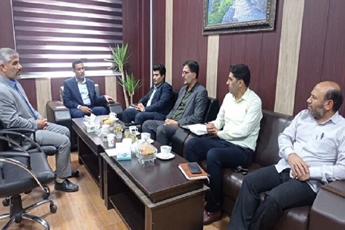 دیدار مسئولان جهاددانشگاهی کهگیلویه‌وبویراحمد با مدیرکل فرهنگ و ارشاد اسلامی