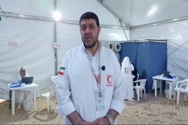 پیرحسین کولیوند رئیس جمعیت هلال احمر