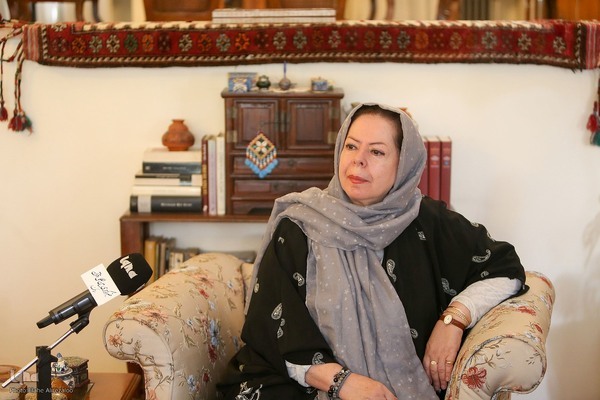 بئاتریس سالاس مترجم شاهنامه به زبان اسپانیایی