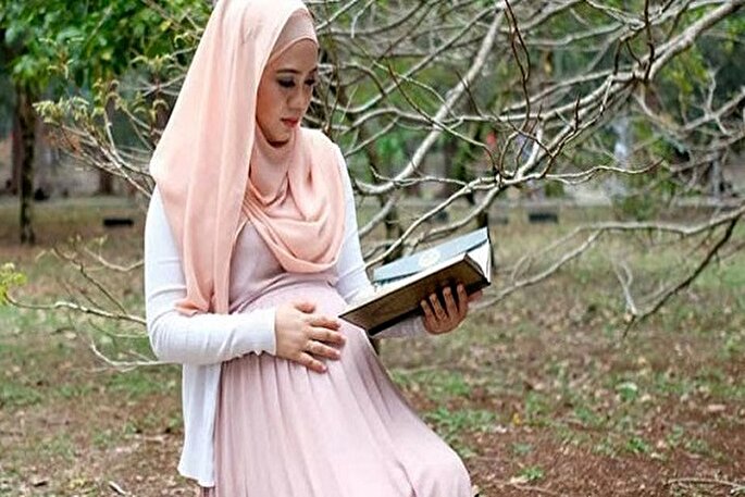 استماع قرآن در کاهش استرس به مادران‌ باردار کمک می‌کند