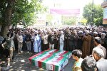 عکس | اقامه نماز امام جمعه ساری بر پیکر شهدای تجاوز رژیم صهیونستی