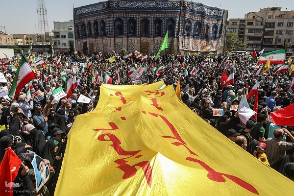 مصاحبه موضوعی حوادث اخیر(1)////همدلی و اتحاد دو ستون بنیادین هویت ملی و فرهنگی ایرانیان است