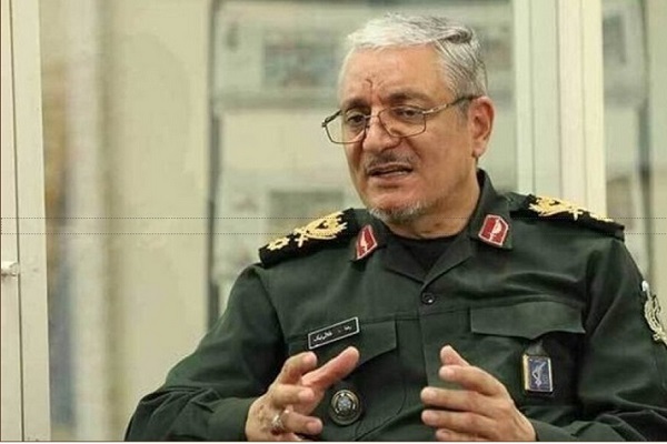 سردار سرتیپ پاسدار رضا طلایینیک، سخنگوی وزارت دفاع سردار سرتیپ پاسدار رضا طلایینیک، سخنگوی وزارت دفاع