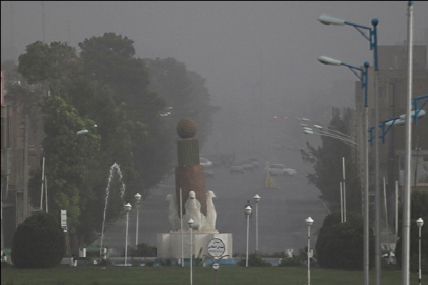 آغاز به‌کار کارمندان کرمانی با دو ساعت تأخیر