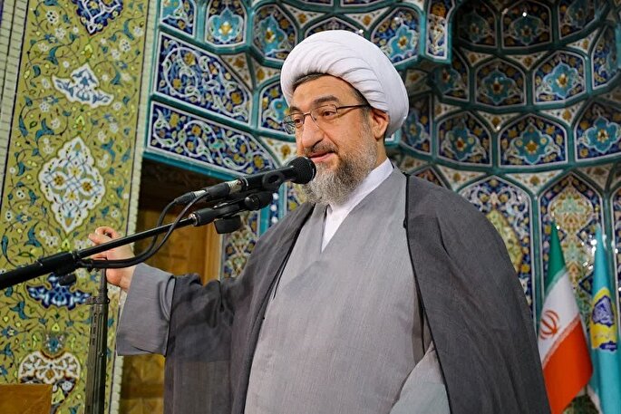 امام خمینی(ره) قدرت اسلام را به دنیا نشان داد