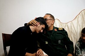 فرمانده سپاه شهدا آذربایجان غربی با خانواده‌ شهدای حمله تروریستی رژیم صهیونیستی دیدار کرد