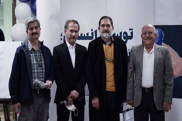 ارائه خدمات دندانپزشکی به دانشآموزان دارالاکرام در «طفلی به نام شادی» ارائه خدمات دندانپزشکی به دانشآموزان دارالاکرام در «طفلی به نام شادی»