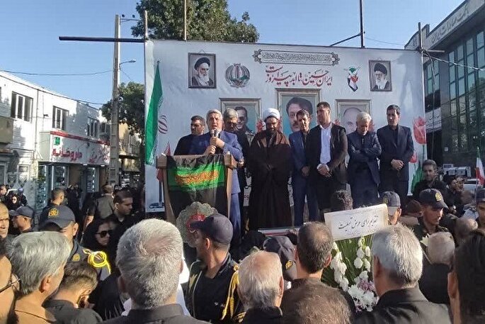 تشییع پیکر شهید علی کرمی در شهرستان قروه