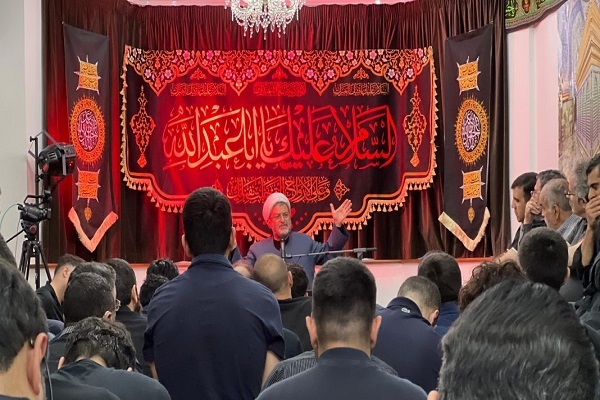 برگزاری آیین سوگواری روز عاشورا در گوشه و کنار  جهان