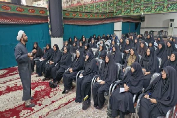 توانمندسازی ۱۰۰ مربی قرآنی استان کرمان در آستانه اربعین حسینی
