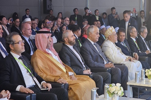 حضور رایزنی فرهنگی ایران در نمایشگاه بین‌المللی حلال بانکوک + عکس