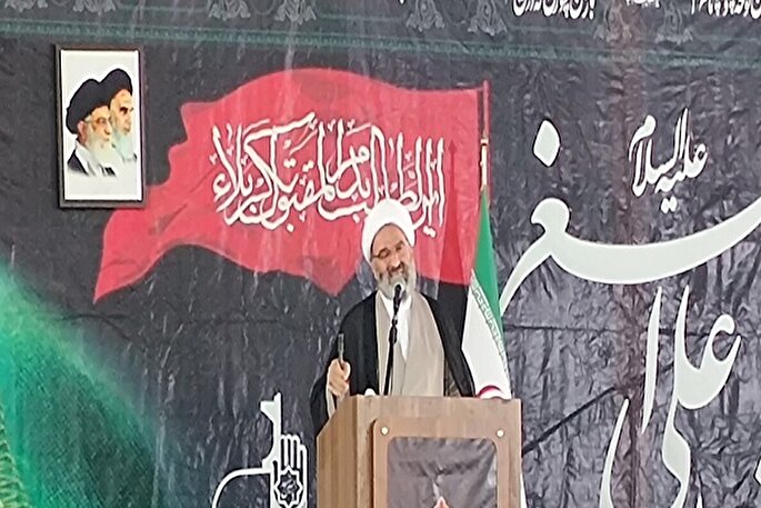 دوقطبی‌سازی مضر وحدت و انسجام جامعه است