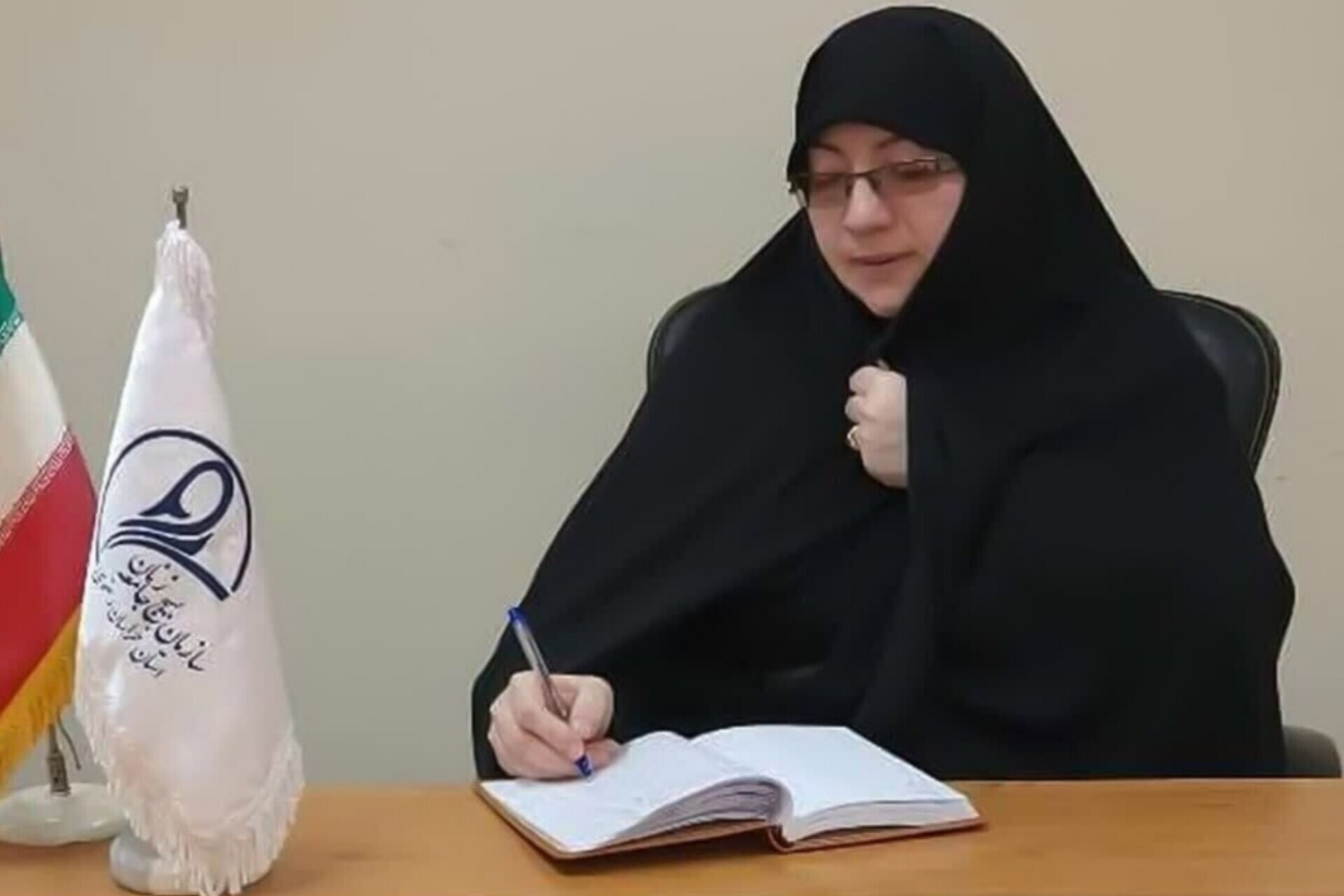 رویا حیدرزاده