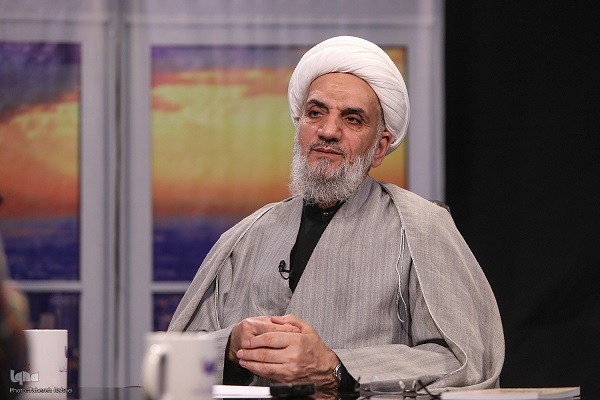 نماز؛ پیام مهم امام حسین(ع) و عاشورا برای جامعه امروز