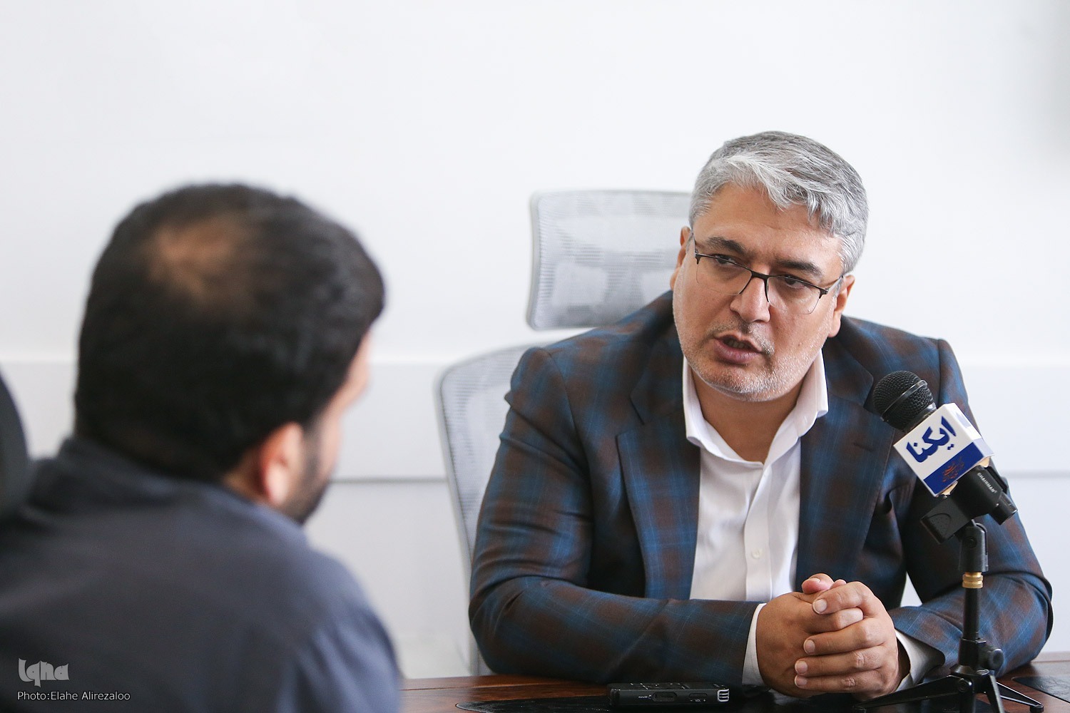 جمعه/ تکمیل تحصیلات برای اشتغال؛ راهبرد جدید جهاددانشگاهی در مسیر کارآفرینی جوانان