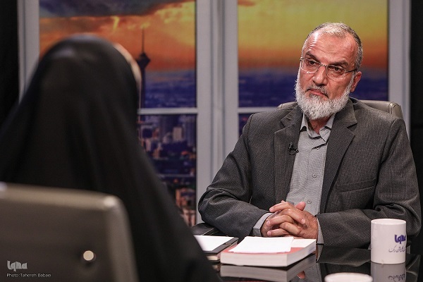 فهم عالمانه از تاریخ کربلا؛  در ساحت تقابل چهره‌ها و صحنه‌ها + فیلم