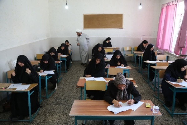 برگزاری مرحله شهرستانی مسابقات سراسری قرآن اوقاف در اردبیل + عکس