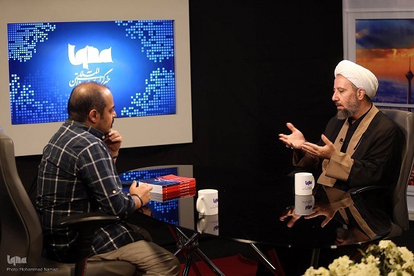 بیان نام «حسین(ع)» اذعان به حقیقت اسلام و کلام‌الله مجید است + فیلم