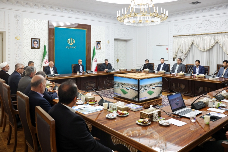 جلسه بررسی اجرای طرح شبیهسازی رفع ناترازی انرژی در سمنان جلسه بررسی اجرای طرح شبیهسازی رفع ناترازی انرژی در سمنان