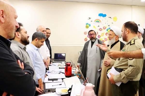 ارتش جمهوری اسلامی ایران در میان نهادهای قرآنی جزء پرچمداران است