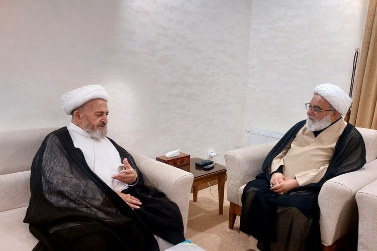 ارسال/ دروس آزاد حوزه تقویت شود