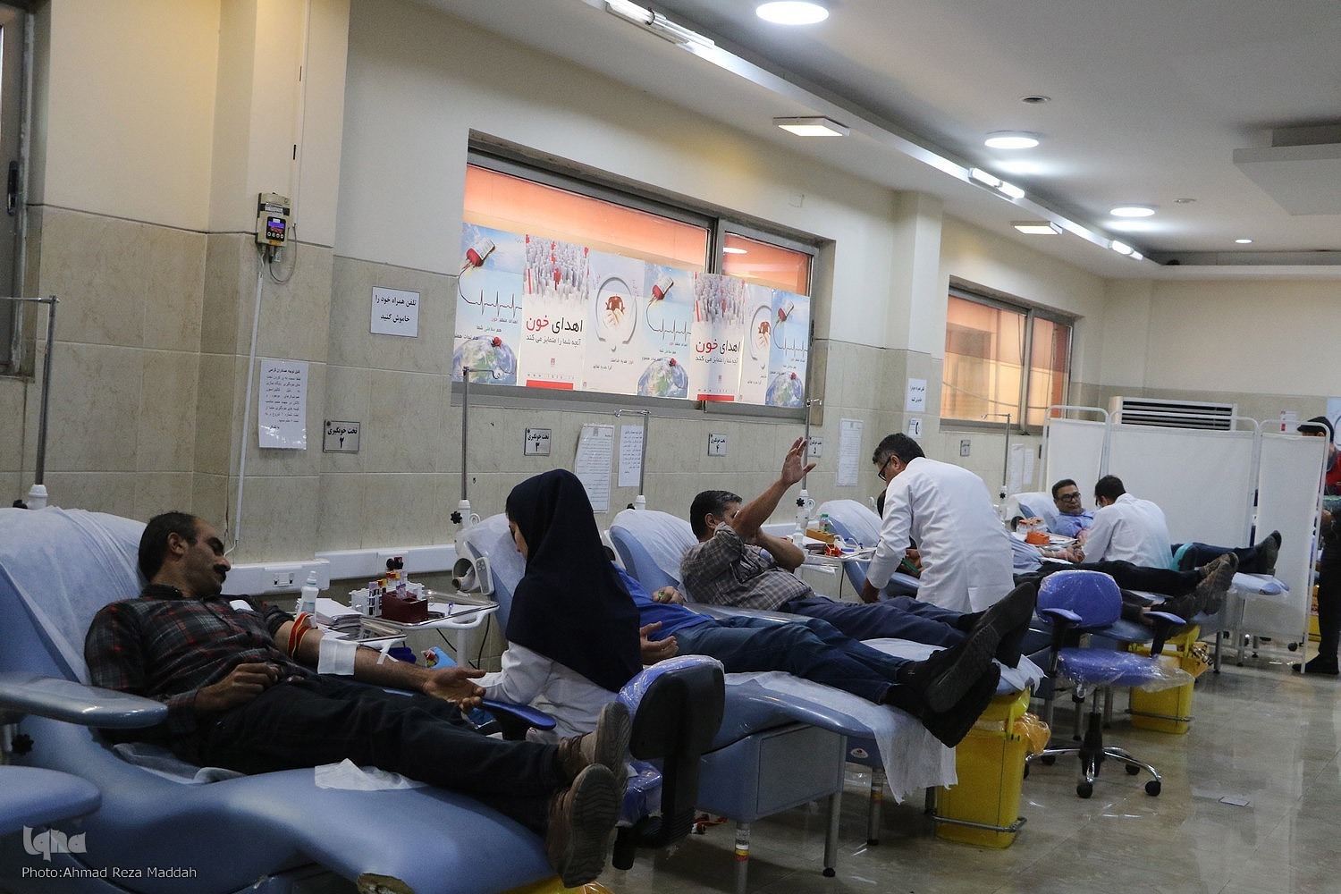 صف اهدای خون، صف ادامه زندگی است صف اهدای خون، صف ادامه زندگی است