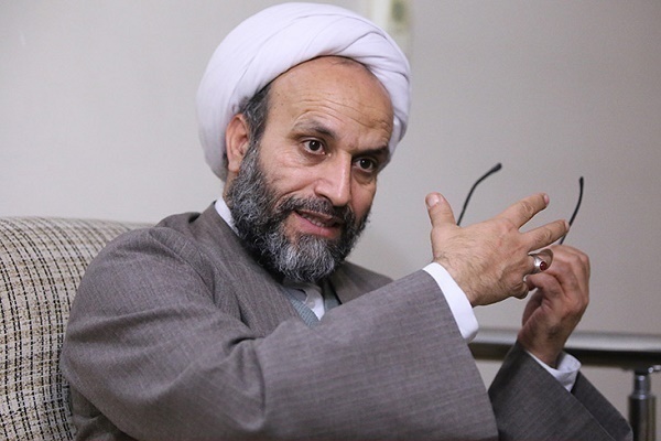 حجتالاسلام والمسلمین محمدرضا تویسرکانی، نماینده ولیفقیه در نیروی هوافضای سپاه  حجتالاسلام والمسلمین محمدرضا تویسرکانی، نماینده ولیفقیه در نیروی هوافضای سپاه