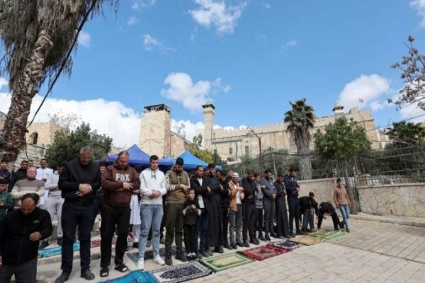 گرامیداشت میلاد النبی(ص) در مسجد ابراهیمی الخلیل + فیلم گرامیداشت میلاد النبی(ص) در مسجد ابراهیمی الخلیل + فیلم