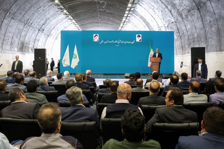 پزشکیان در آیین افتتاح باند شرقی منطقه 2 آزادراه تهران-شمال