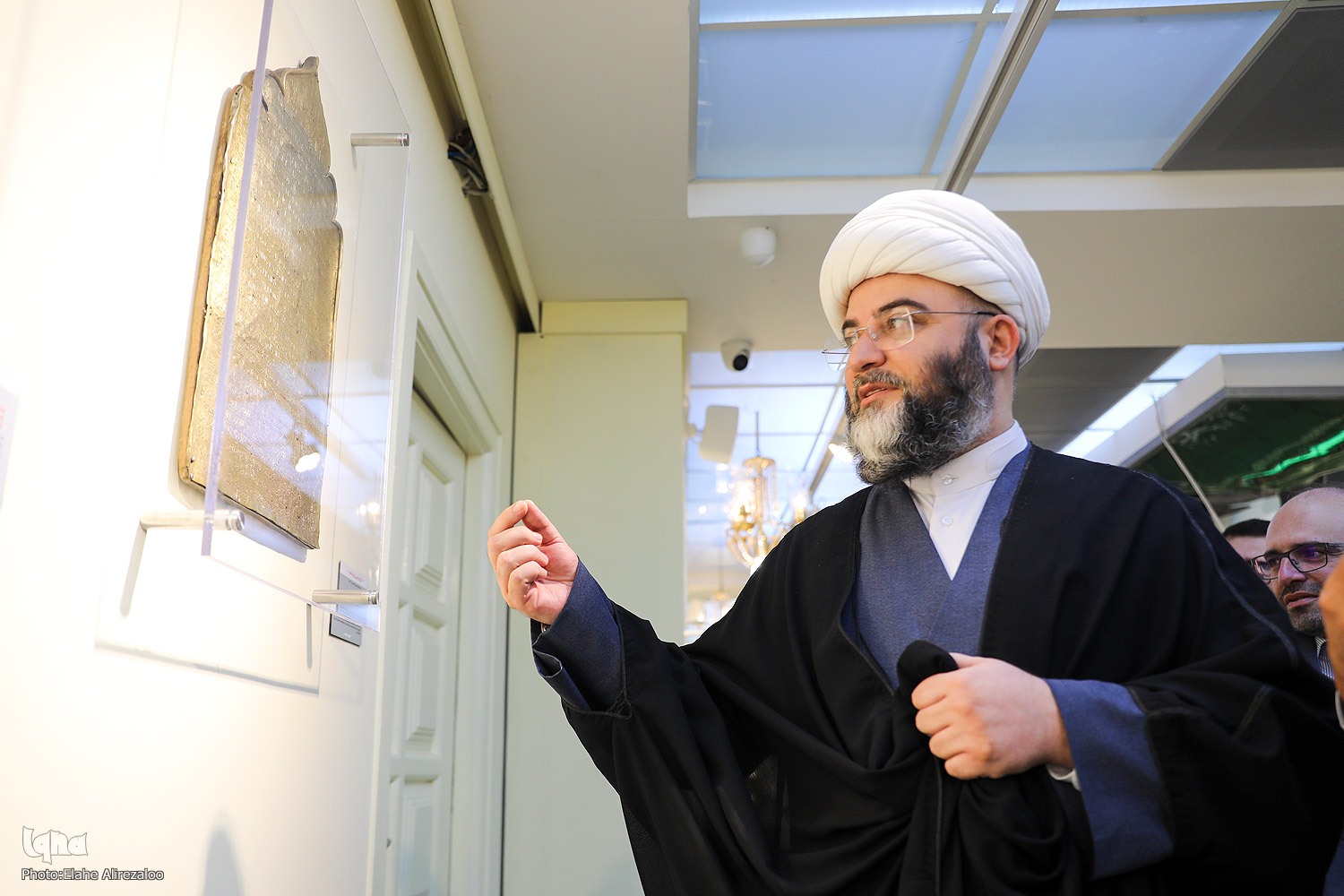 هنر ایرانی ریشه در قرآن و سیره پیامبر(ص) دارد هنر ایرانی ریشه در قرآن و سیره پیامبر(ص) دارد