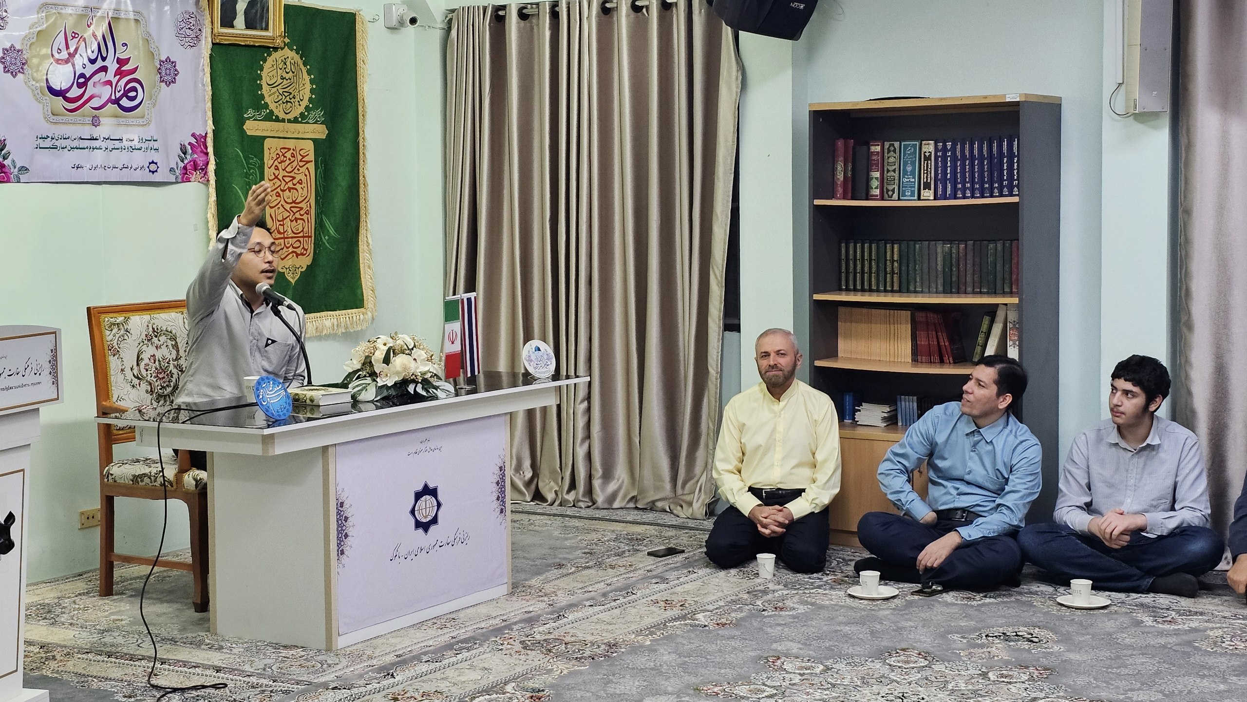 برگزاری مراسم میلاد پیامبر اکرم (ص) و امام جعفر صادق (ع) در رایزنی فرهنگی بانکوک برگزاری مراسم میلاد پیامبر اکرم (ص) و امام جعفر صادق (ع) در رایزنی فرهنگی بانکوک