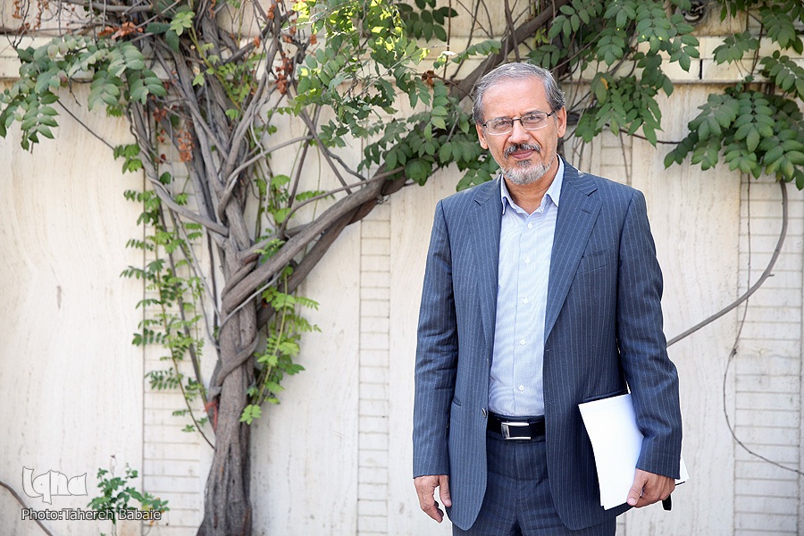 ظاهر به مثابه ابزار تحول باطن؛ نقش رفتارهای تصنعی در فرآیند تربیت